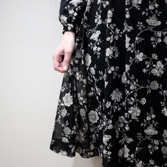 Vintage Ms. Sugar cottagecore floral prairie dress - Picture 6 of 16